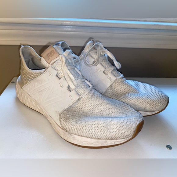 New Balance sneakers size 10 all white - Picture 1 of 4